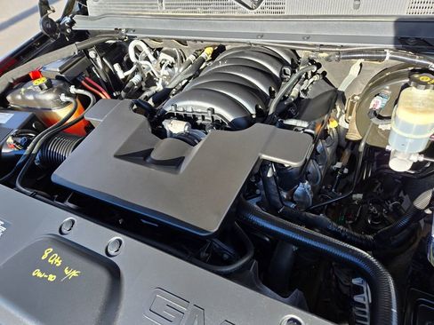 Used 2020 GMC Yukon SLT w/ Graphite Performance Edition image 16