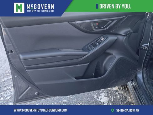 Used 2023 Subaru Crosstrek 2.0i Premium image 11