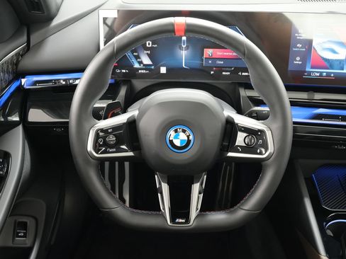 Used 2025 BMW i5 M60 w/ Premium Package AWD/4WD image 12