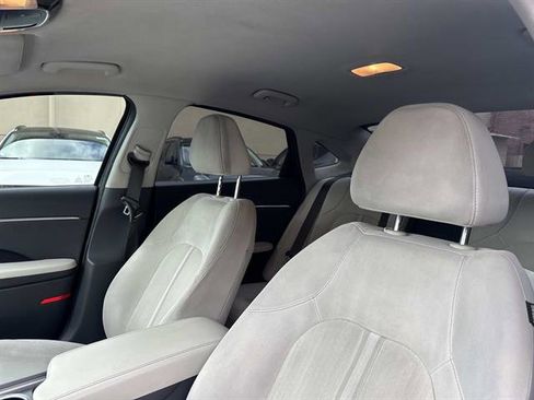 Used 2023 Hyundai Sonata SEL w/ Cargo Package FWD image 17