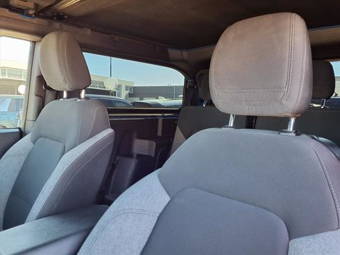 Used 2023 Ford Bronco Big Bend w/ Sasquatch Package image 17