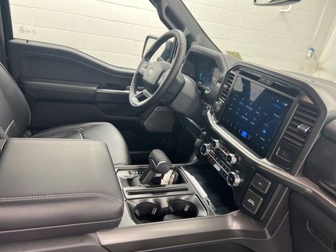 New 2025 Ford F150 Lariat w/ Equipment Group 501A Mid image 26
