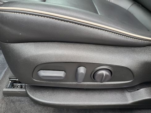 Certified 2022 Chevrolet Traverse Premier w/ Redline Edition image 14