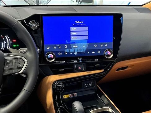 Used 2025 Lexus NX 350 AWD w/ Accessory Package (2T) image 9