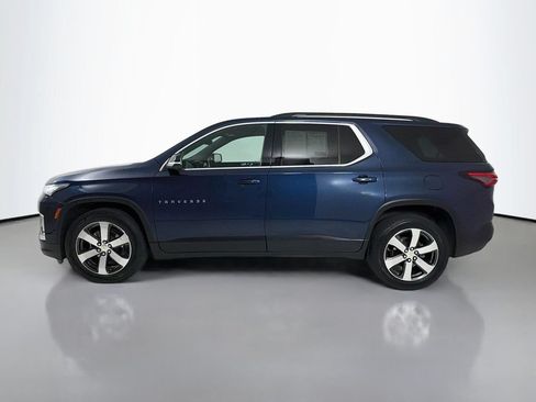 Used 2022 Chevrolet Traverse LT w/ LT Premium Package AWD/4WD image 4