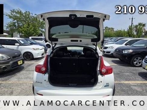 Used 2014 Nissan Juke SL FWD image 22