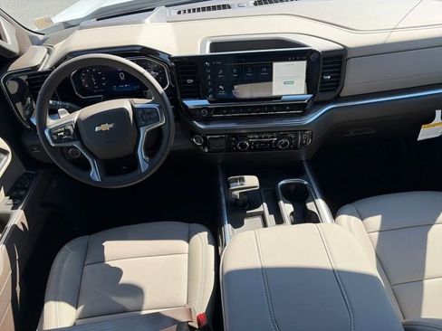 New 2026 Chevrolet Silverado 1500 LTZ AWD/4WD image 16