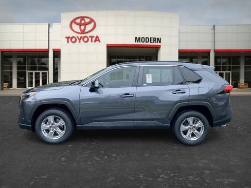 Certified 2023 Toyota RAV4 XLE w/ Convenience Package FWD image 7