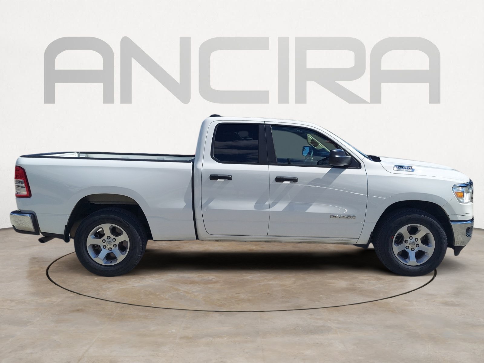 Used 2019 RAM 1500 Tradesman RWD image 11