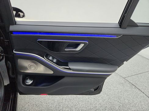 Certified 2023 Mercedes-Benz S 500 4MATIC image 26