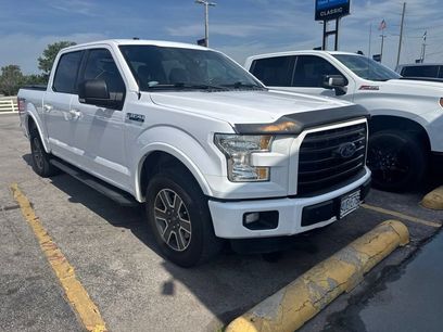 Used 2016 Ford F150 XLT w/ Equipment Group 301A Mid
