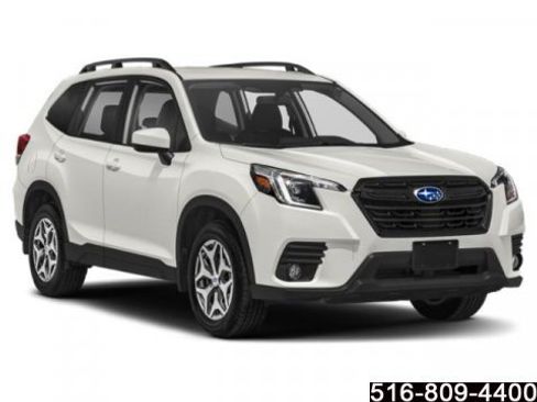 Used 2023 Subaru Forester Premium AWD/4WD image 10