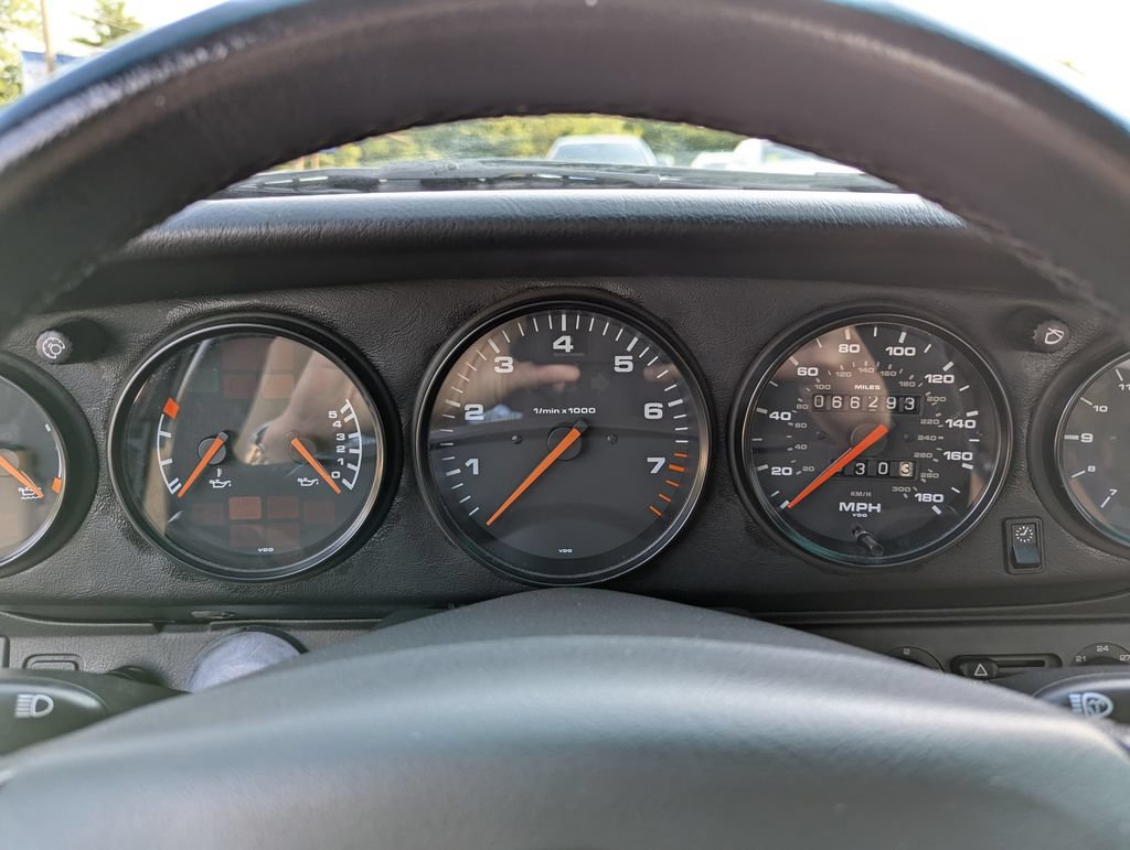 Used 1997 Porsche 911 Carrera RWD image 19