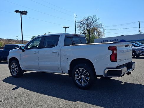 Certified 2022 Chevrolet Silverado 1500 LT image 4
