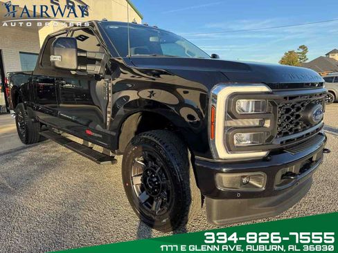 Used 2024 Ford F350 Lariat w/ Lariat Ultimate Package image 4