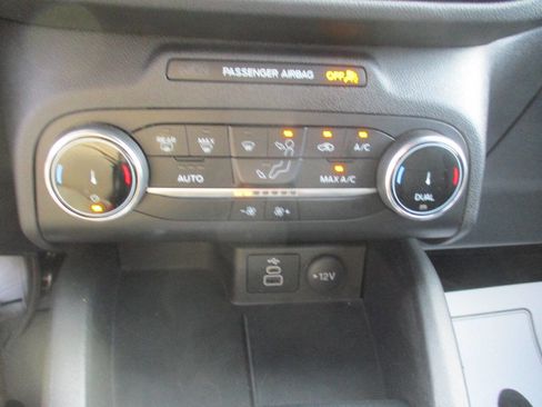 Used 2024 Ford Escape ST-Line FWD image 23