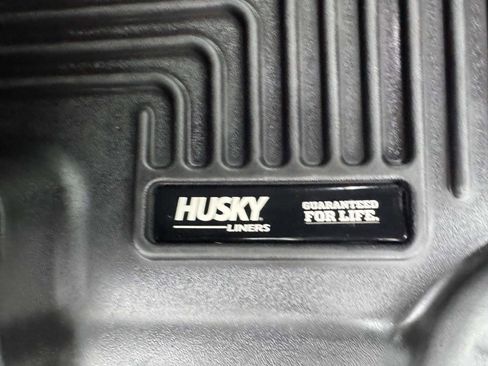 Used 2022 Chevrolet Silverado 1500 LT image 24