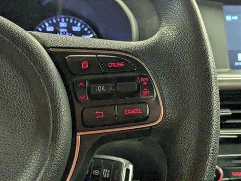 Used 2018 Kia Optima LX image 13