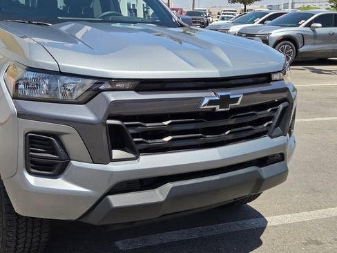 Certified 2025 Chevrolet Colorado LT w/ Advanced Trailering Package RWD image 8
