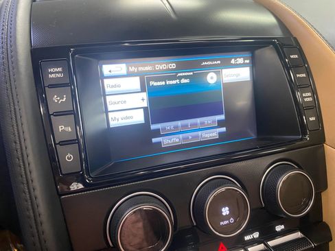 Used 2015 Jaguar F-TYPE S image 18