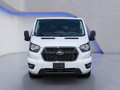 Used 2025 Ford Transit 350 XLT RWD image 3