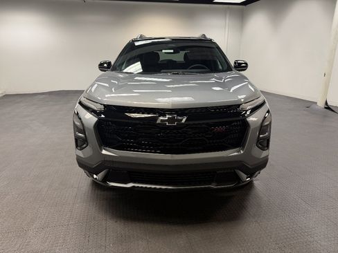 New 2026 Chevrolet Equinox RS w/ LPO, Floor Liner Package image 6