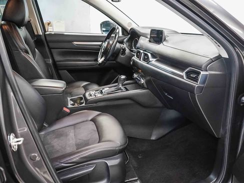 Used 2017 MAZDA CX-5 Touring image 16