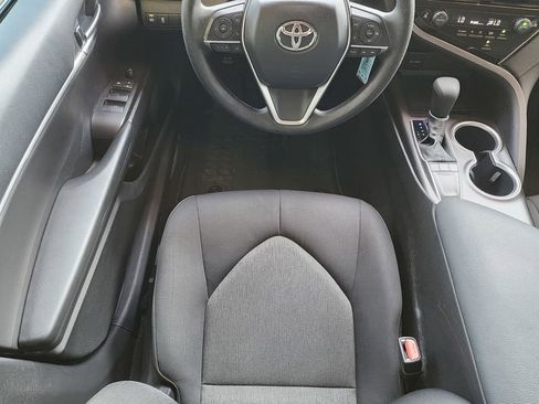 Used 2023 Toyota Camry LE image 11