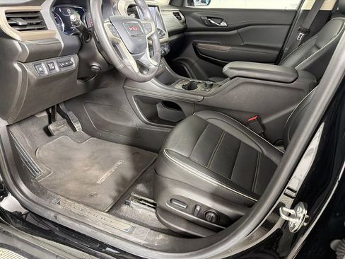 Used 2021 GMC Acadia Denali w/ Denali Technology Package image 11