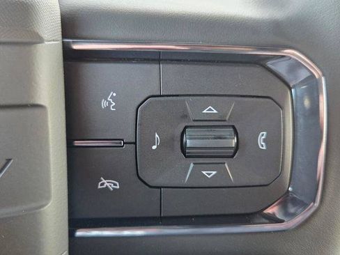 New 2026 GMC Hummer EV 4x4 Crew Cab image 32