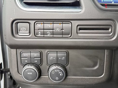 Used 2023 Chevrolet Tahoe Z71 AWD/4WD image 20