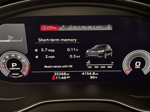 Used 2023 Audi Q5 2.0T Premium Plus w/ Premium Plus Package AWD/4WD image 23