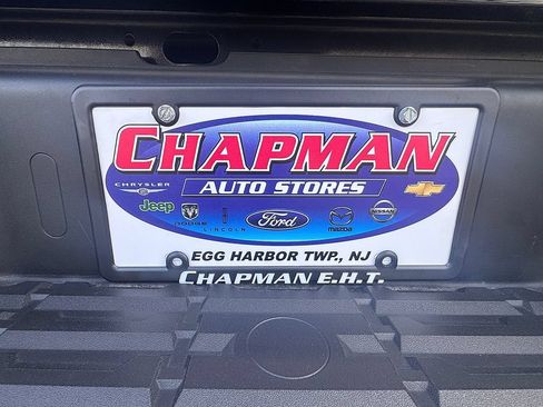 Used 2024 Nissan Frontier SV AWD/4WD image 16