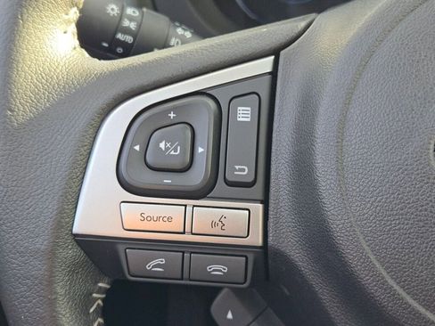 Used 2017 Subaru Forester 2.5i Limited image 30