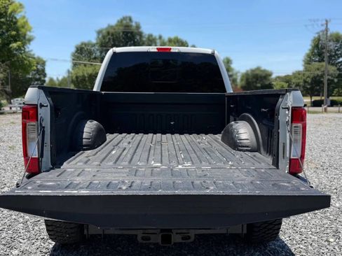 Used 2019 Ford F250 Lariat w/ Lariat Value Package AWD/4WD image 7