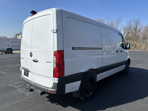 New 2025 Mercedes-Benz Sprinter 2500 image 7