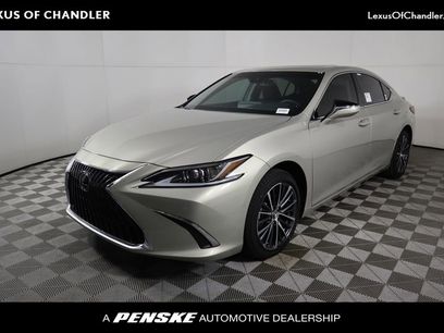 Used 2025 Lexus ES 300h w/ Premium Package
