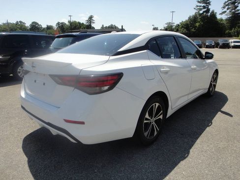Used 2022 Nissan Sentra SV FWD image 4