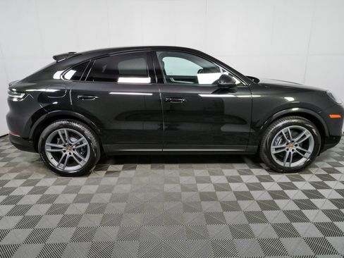 New 2026 Porsche Cayenne Coupe AWD/4WD image 30