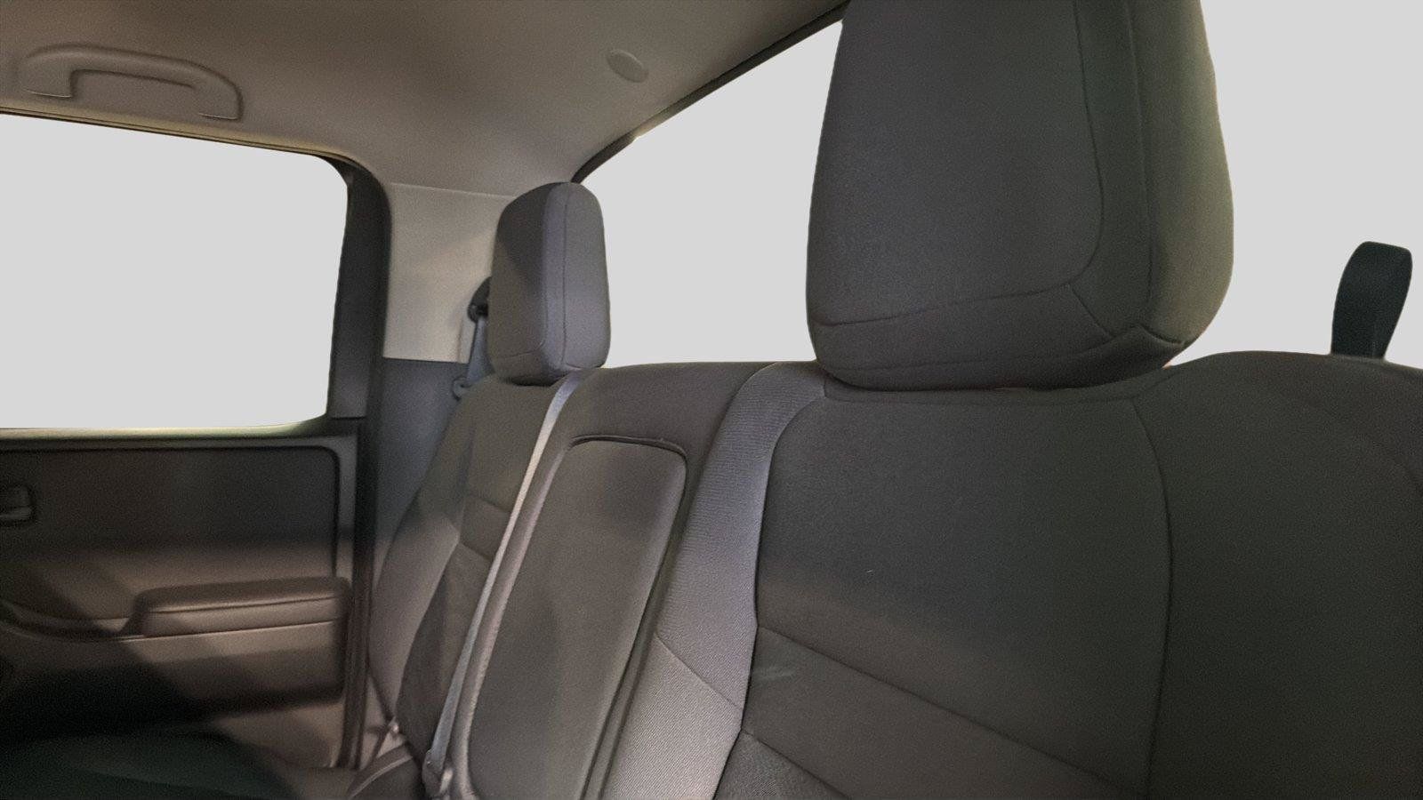 Used 2022 Nissan Frontier S w/ Technology Package AWD/4WD image 17