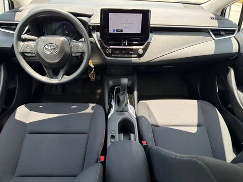Used 2026 Toyota Corolla LE FWD image 23