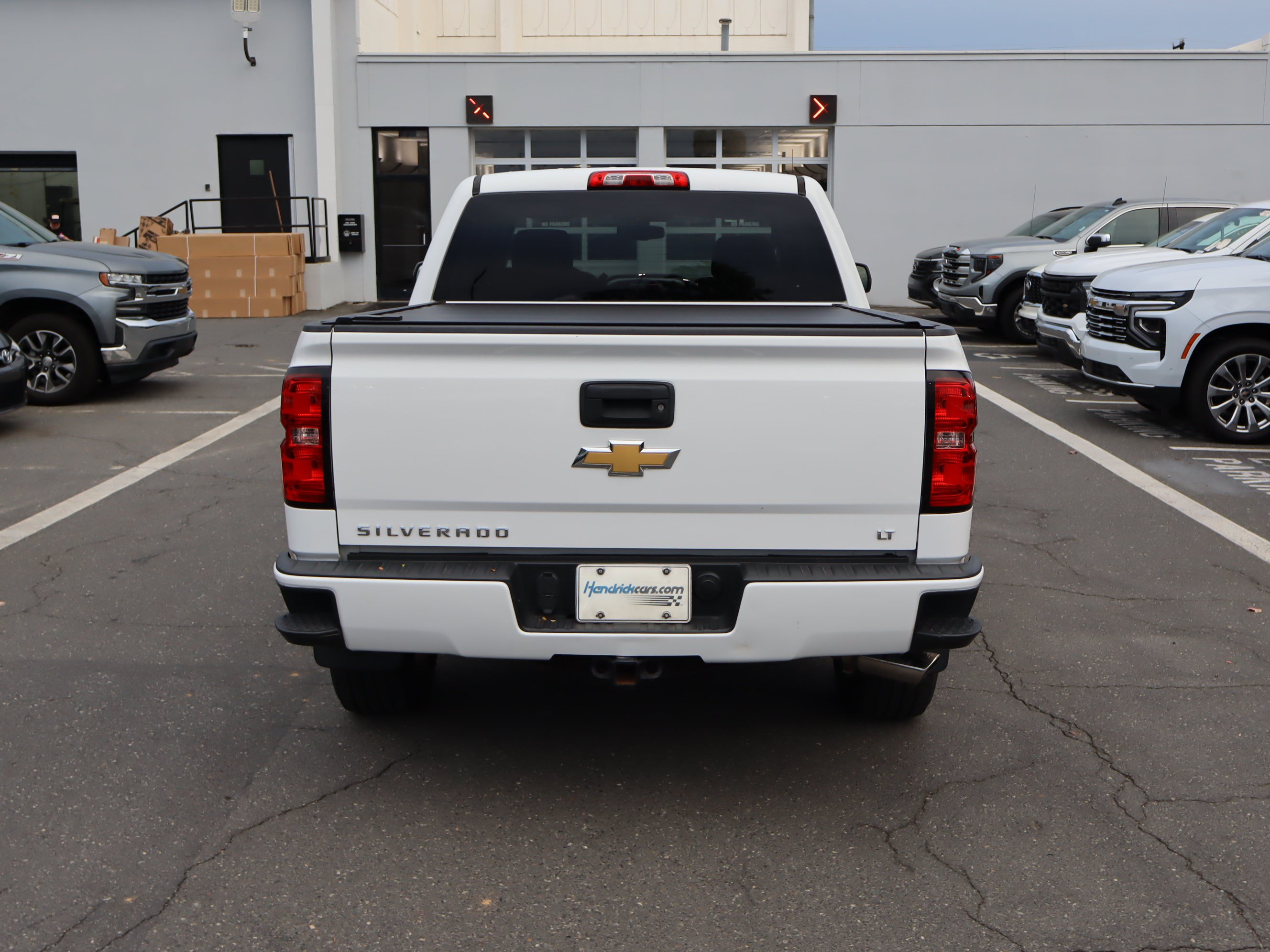 Used 2016 Chevrolet Silverado 1500 LT w/ All Star Edition AWD/4WD image 9