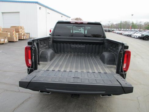 Certified 2025 GMC Sierra 1500 Denali w/ Denali Reserve Package image 7