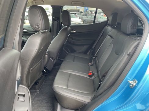Used 2025 Buick Encore GX Sport Touring w/ Comfort Package FWD image 10