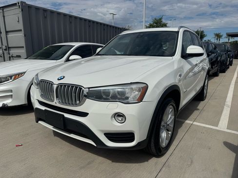 Used 2016 BMW X3 xDrive28i AWD/4WD image 2