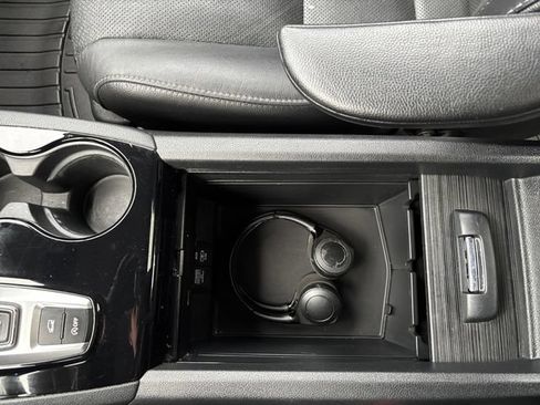 Used 2021 Honda Pilot Elite image 24