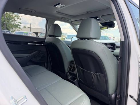 Certified 2024 Kia Seltos SX w/ SX Sunroof Package AWD/4WD image 26