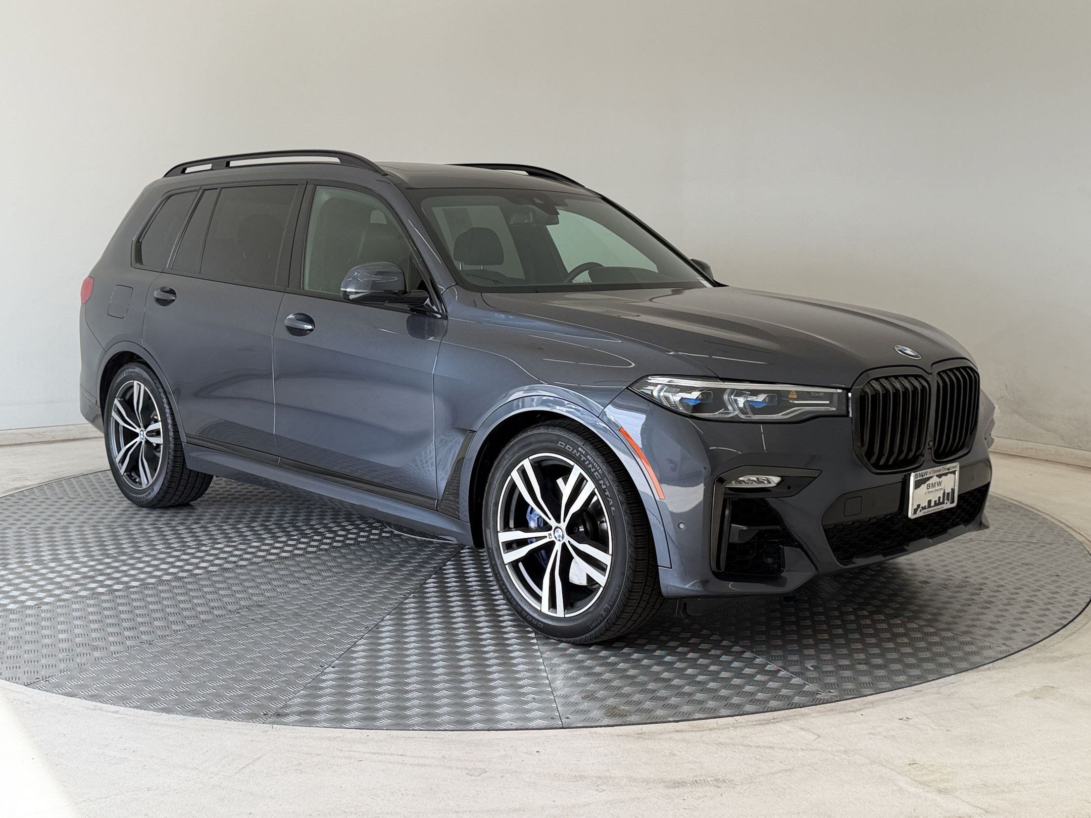 Used 2021 BMW X7 M50i w/ Executive Package AWD/4WD image 7