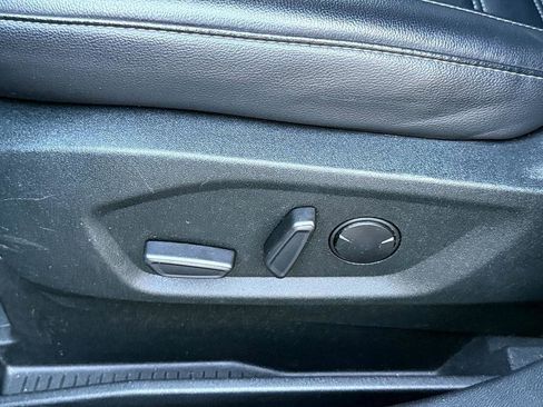 Certified 2022 Ford Edge SEL image 15