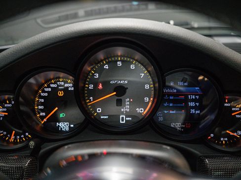 Used 2016 Porsche 911 GT3 RS w/ Sound Package Plus RWD image 19
